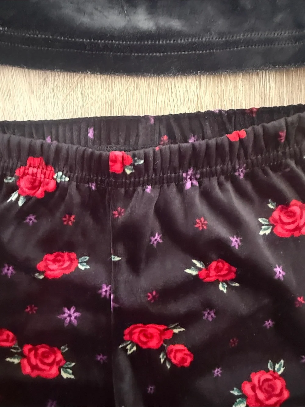 OshKosh B'gosh Girls Black Velvet Top with Black Rose-Print Leggings Set